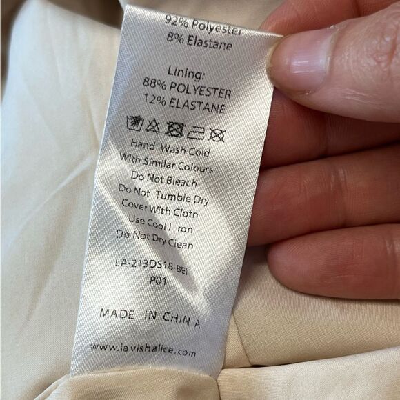 NWT Lavish Alice | Pleated Womens One Shoulder Midi Dress in Stone Size 4 - Picture 11 of 11